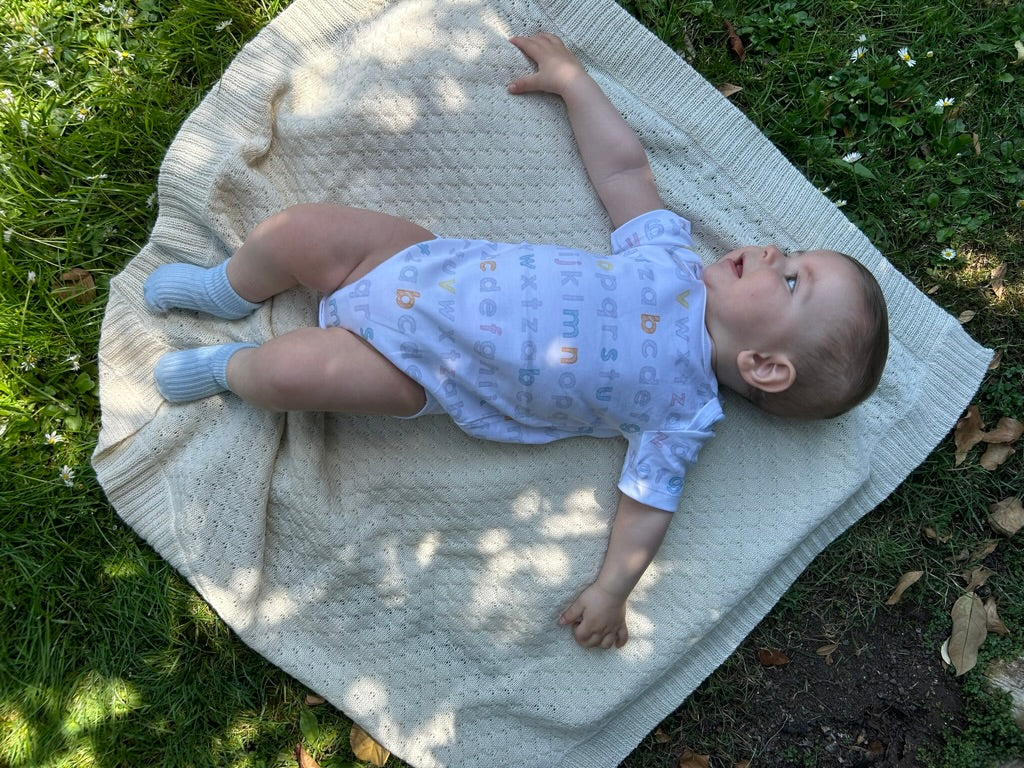 Body básico letras manga corta